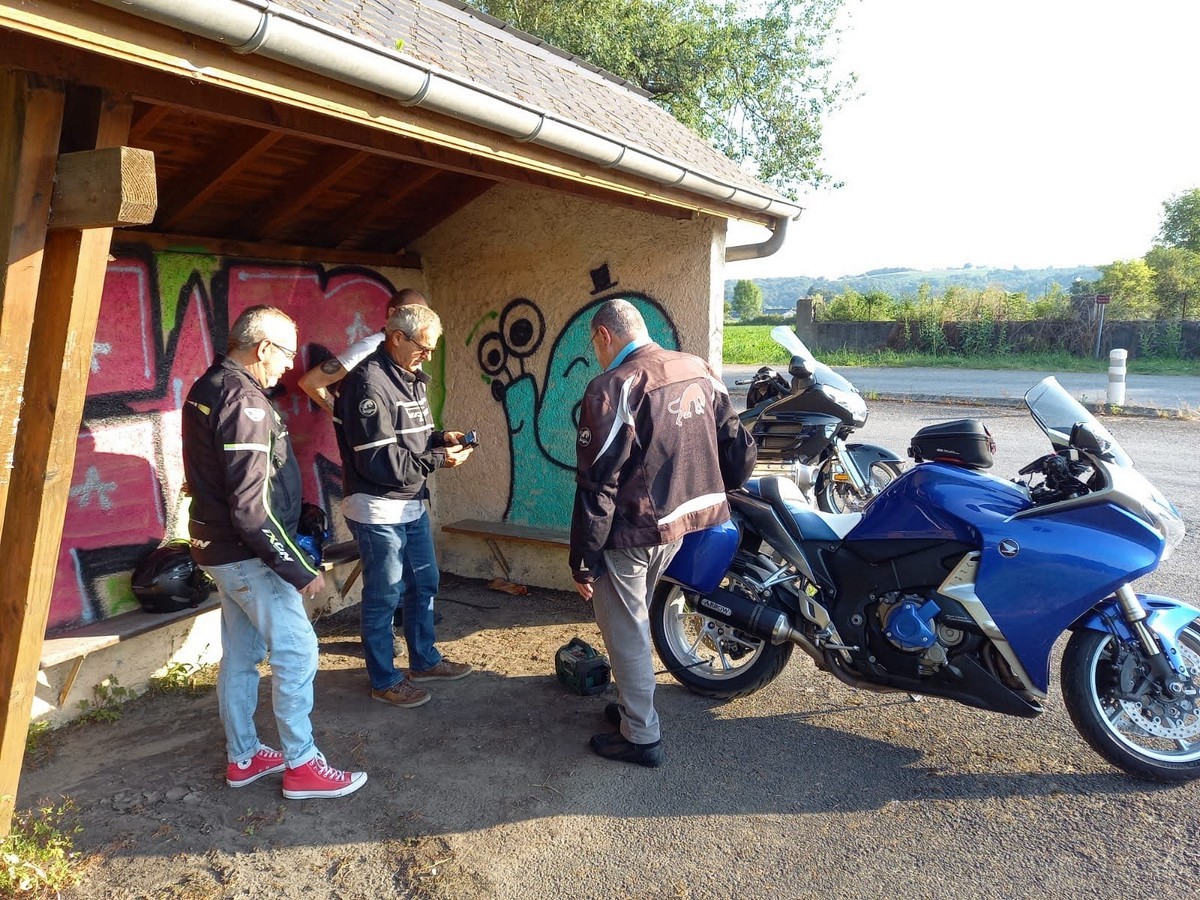 Un pneu crévé aprés 61 kms